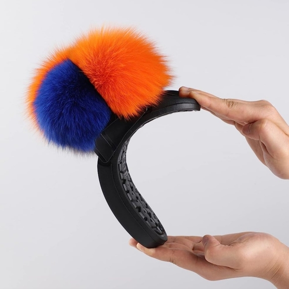 Woman's slippers - Picture 6 of 8